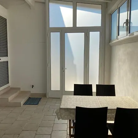 Appartamento Bed To Rent 2